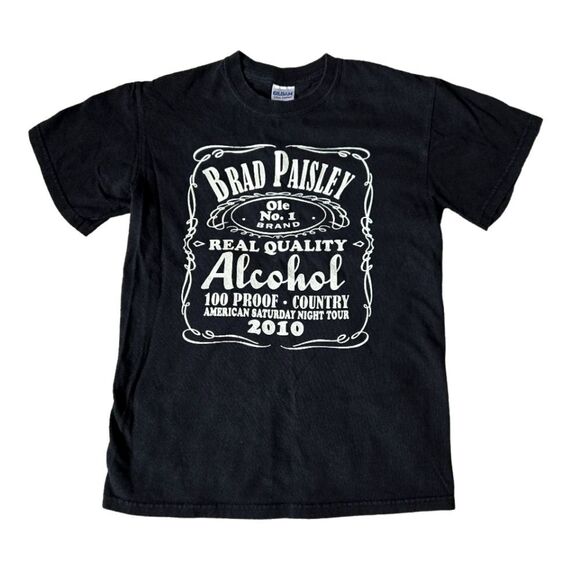 Brad Paisley 2010 Concert Tee 100% Cotton Size Small - Picture 1 of 4
